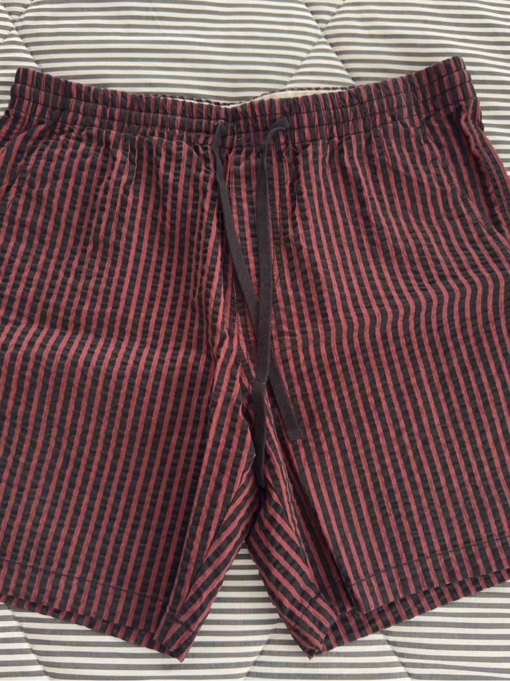Todd Snyder Red and Black Vertical-Stripe Swim Trunks